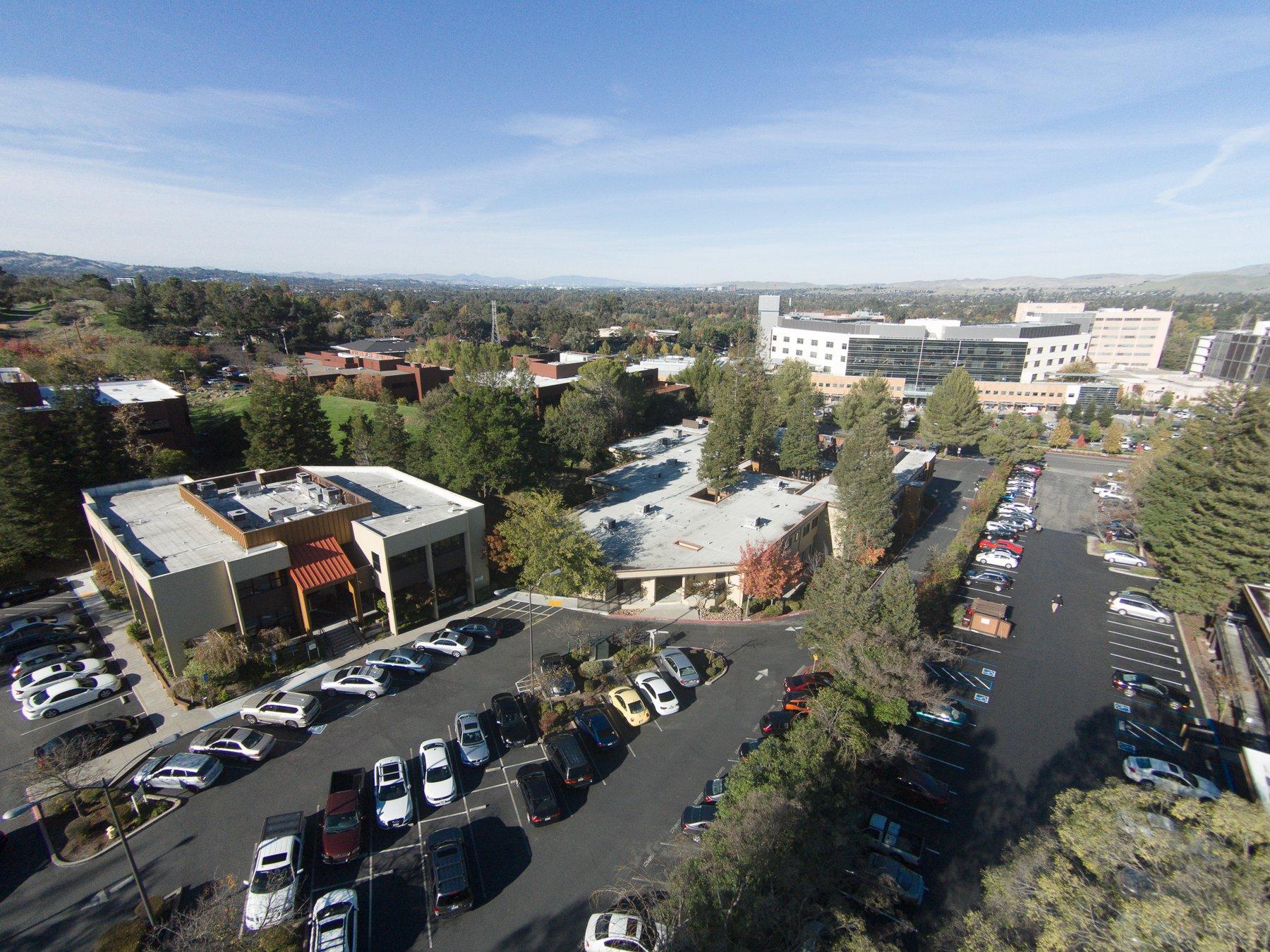 La Casa Via Medical Center - Photo 4