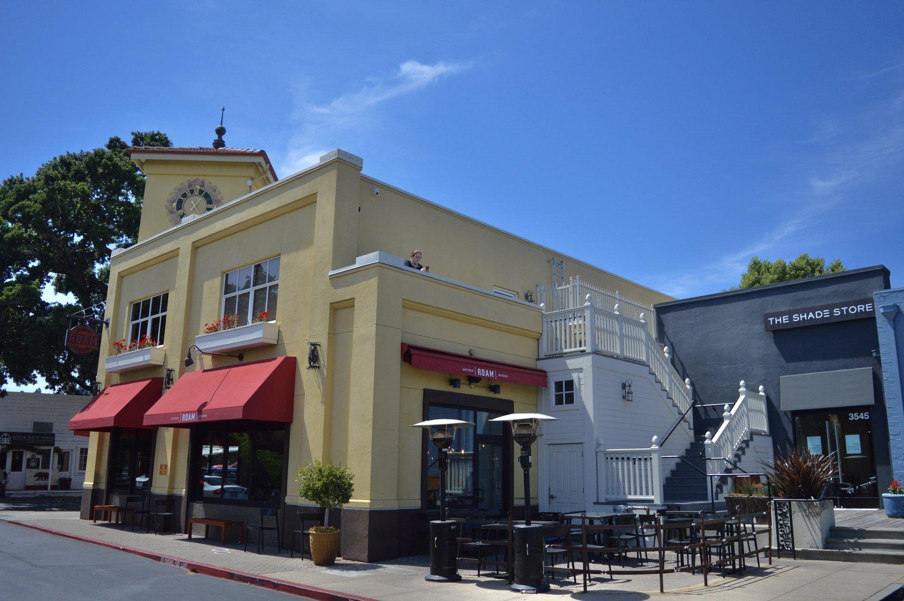 La Fiesta Square - Photo 5