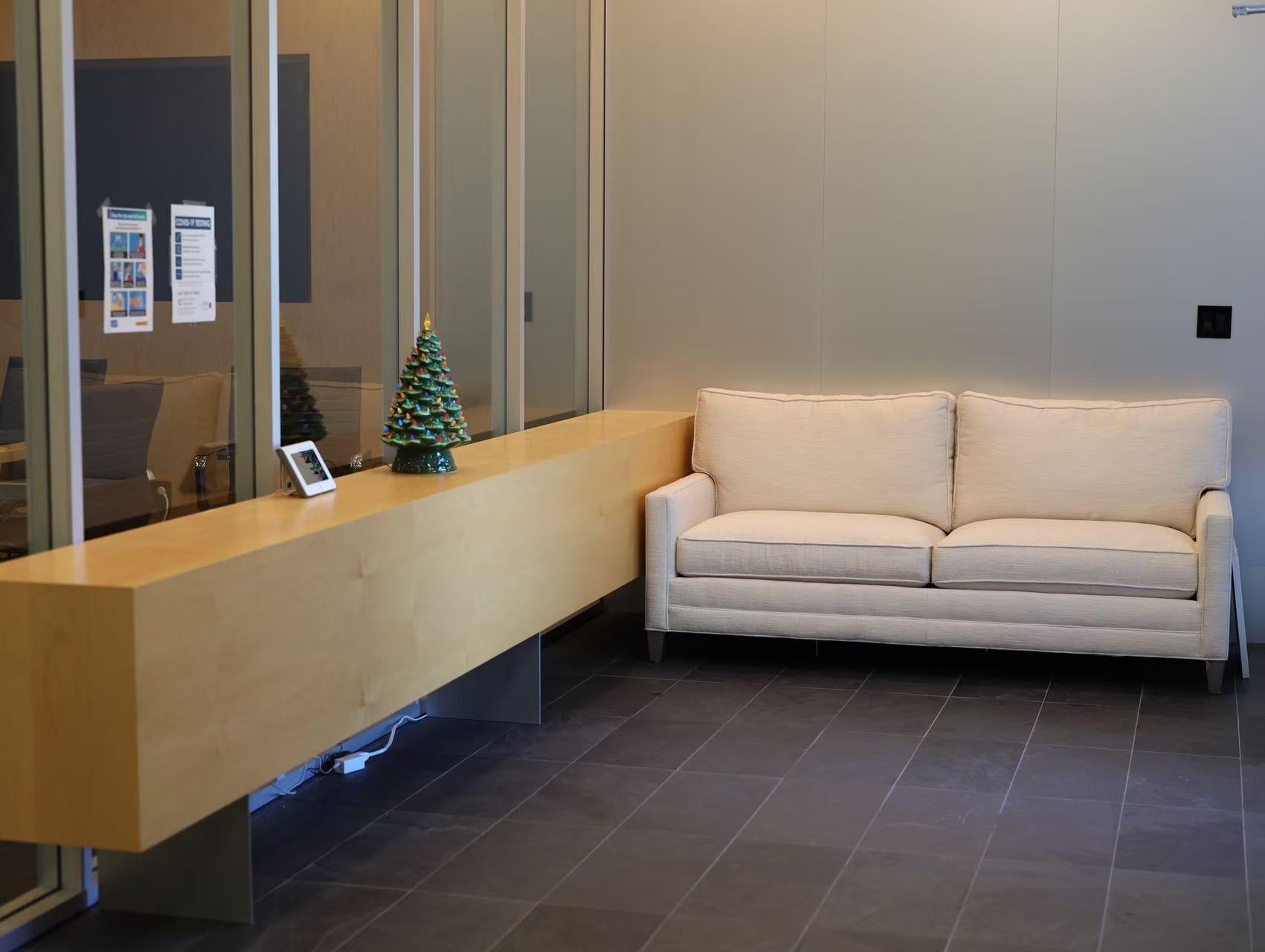 Shadelands Medical Center - Photo 8