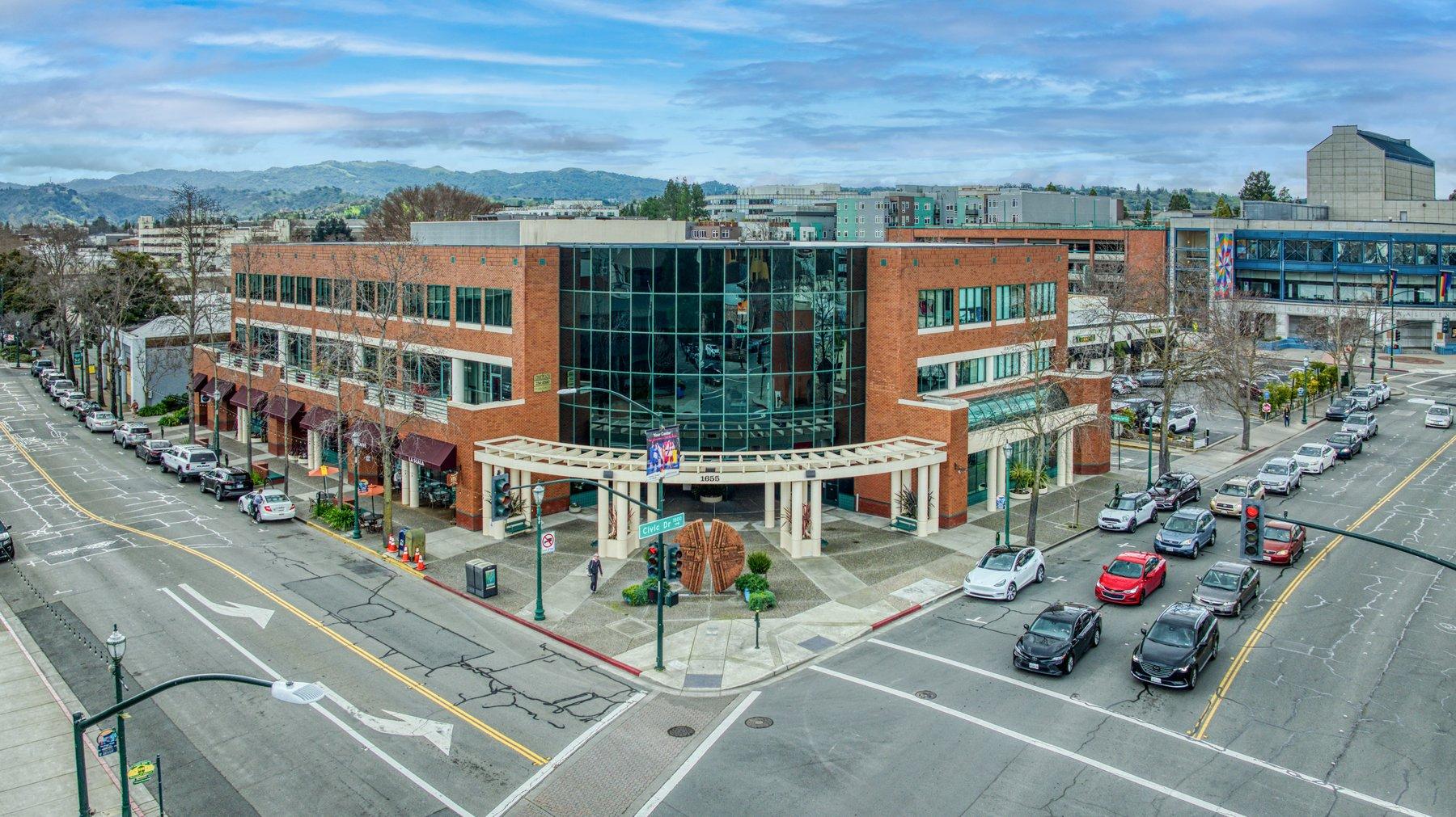 Civic Plaza - Photo 8