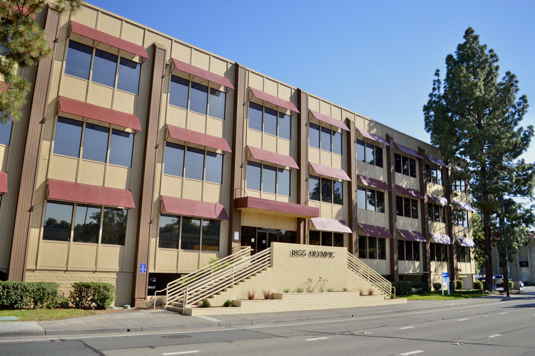 1855 Olympic Blvd - Photo 7