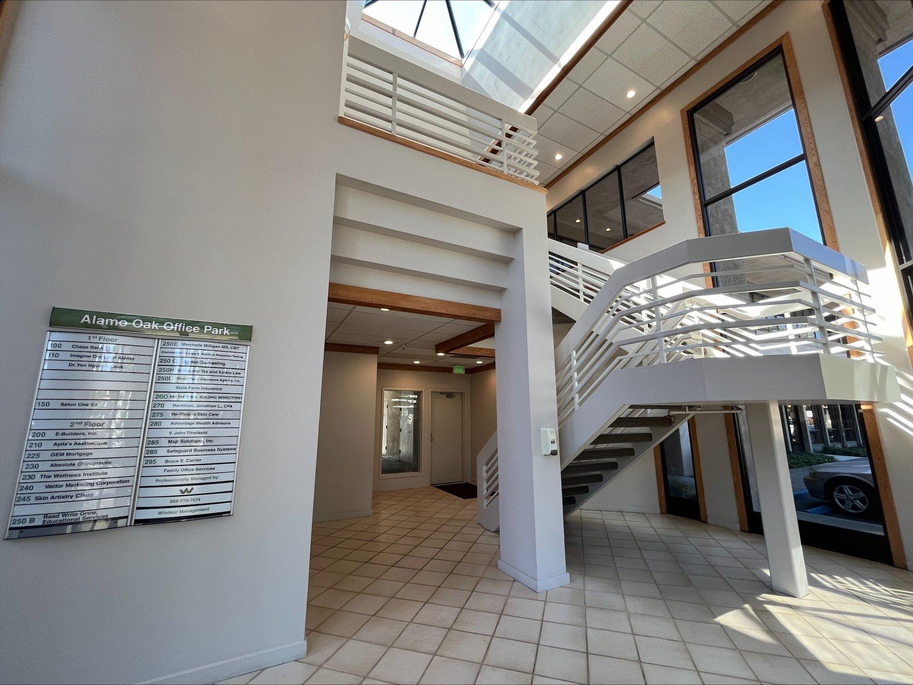 Alamo Oaks Office Park - Photo 2